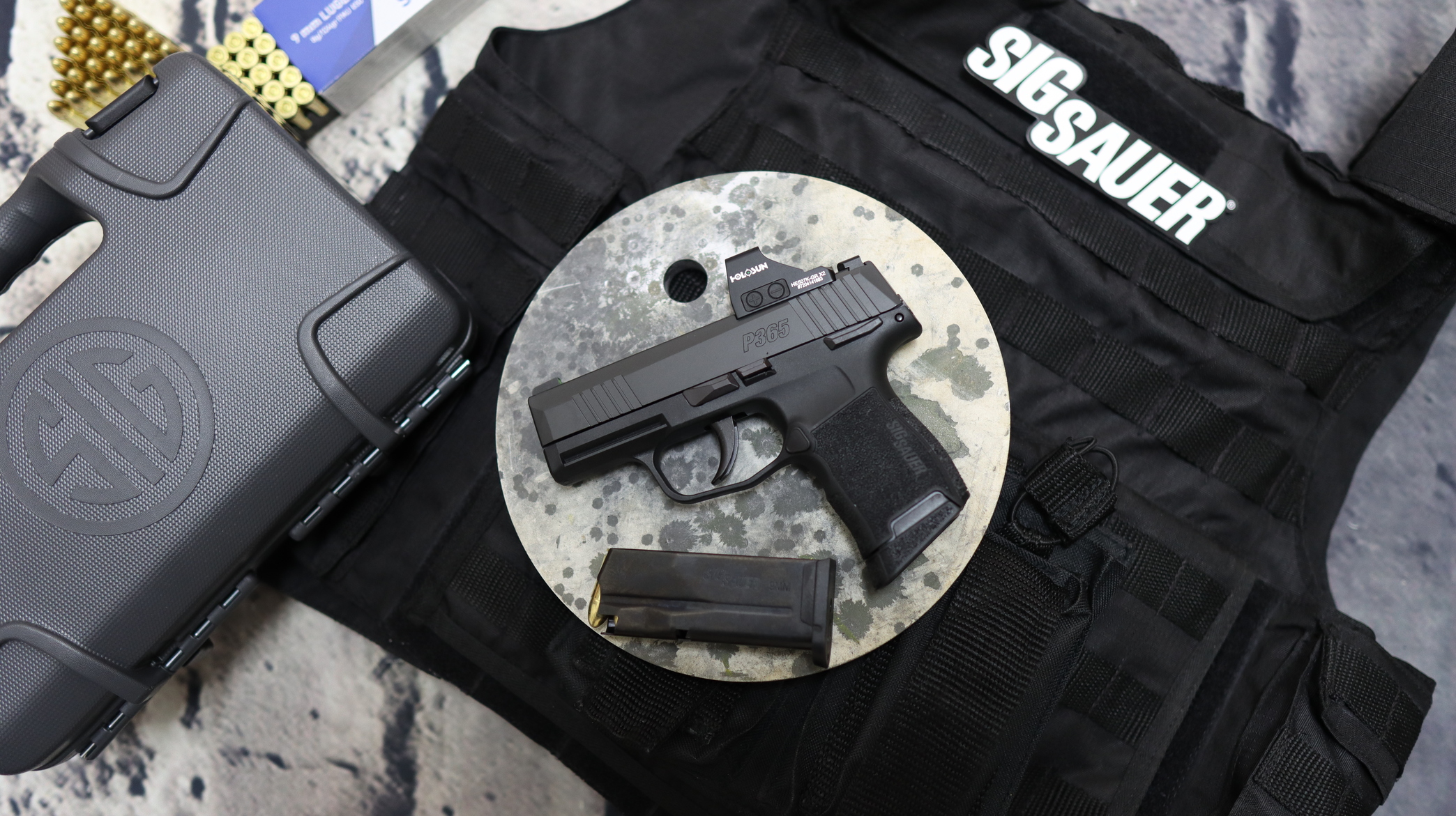 SIG SAUER P365 OPTIC READY BUNDLE SIG SAUER P365 OPTIC READY BUNDLE